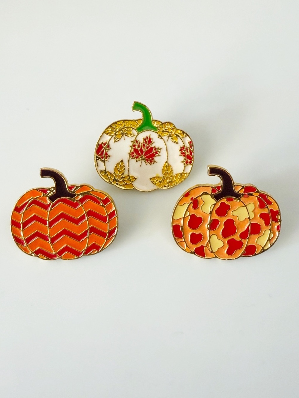 Pumpkins Fall Autumn Gold Tone Lapel Pins Number Signed 8,22,25
